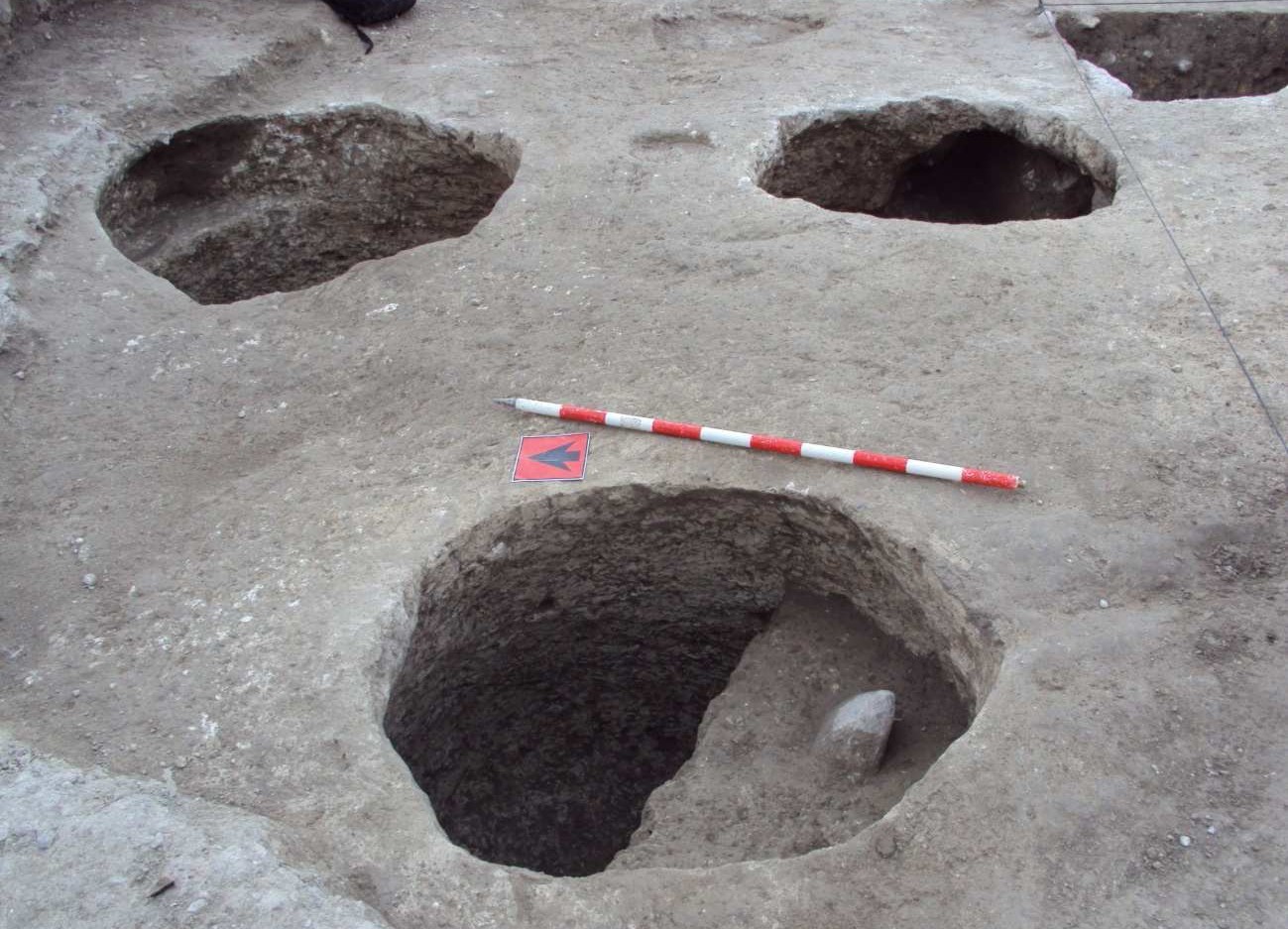 Estructura de almacenaje prehistórica, período calcolítico.
